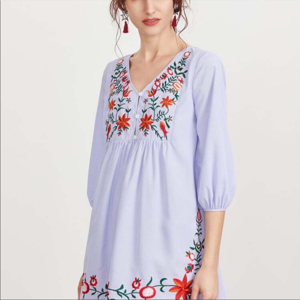 Embroidered dress - Picture 3 of 9